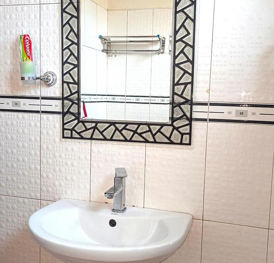 Cozy Calm Apt In Ntinda Kampala 0*,